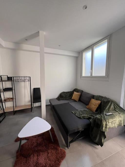 Appartement Idealement Situe 蒙特罗福约讷 外观 照片