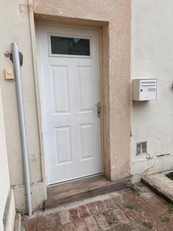 Appartement Idealement Situe 蒙特罗福约讷 外观 照片